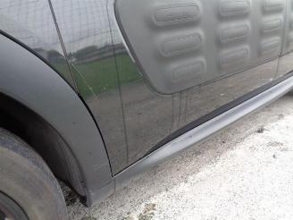 Citroën C4 cactus 1.6 HDI  BHY picture 14