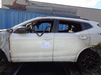 Nissan Qashqai 1.3  N-TEC picture 5