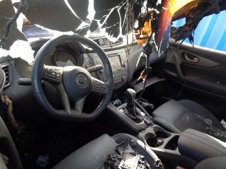 Nissan Qashqai 1.3  N-TEC picture 6