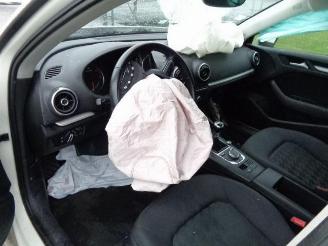 Audi A3 1.6 TDI   CRKB picture 9