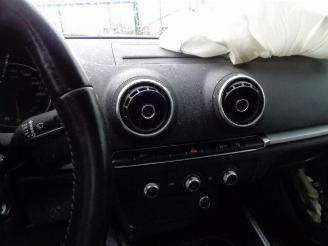 Audi A3 1.6 TDI   CRKB picture 17