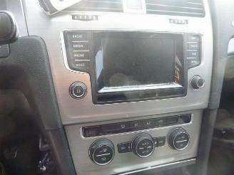 Volkswagen Golf 1.6 TDI picture 22