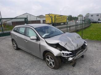 Volvo V-60 2.0 D  D4204T9 picture 4