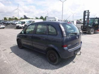 Opel Meriva 1.3  CDTI picture 2
