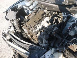 Audi A4 2.0 TDI   CAGB picture 21