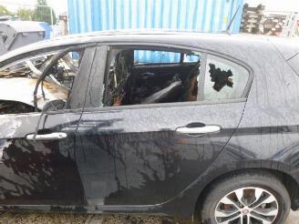 Vrakbiler auto Fiat Tipo 1.5 HYBRIDE 2022/12