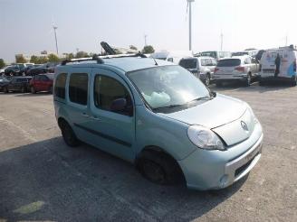 Vrakbiler auto Renault Kangoo 1.6 I 2013/3