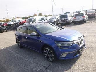 damaged passenger cars Renault Mégane Grandtour 1.2T   GT LINE 2018/5