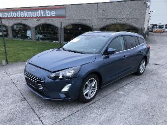 Voiture accidenté Ford Focus 1.0 TURBO 2019/6