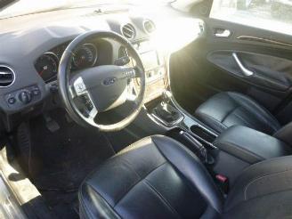 Ford Mondeo 1.8 TDCI GHIA picture 5