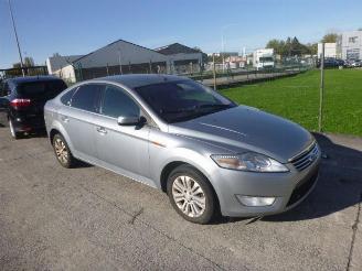 damaged passenger cars Ford Mondeo 1.8 TDCI GHIA 2008/9