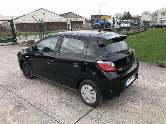 Vaurioauto  passenger cars Mitsubishi Space-star 1.0 2020/8