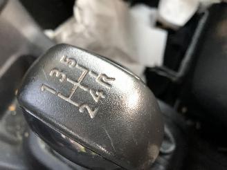 Citroën C4 cactus 1.2 HMZ picture 20