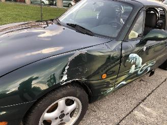 Mazda MX-5 1.6 picture 21