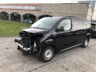 krockskadad bil bedrijf Citroën Jumpy 1.5 HDI   CONFORT 2021/12