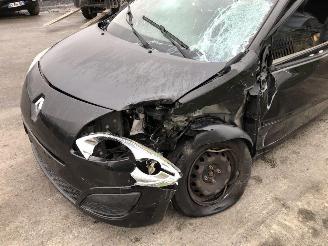 Renault Twingo 1.1 picture 9
