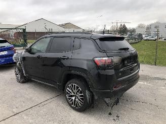 Coche siniestrado Jeep Compass 1.5 HYBRID 2023/10