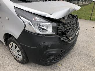 Nissan NV300 2.0 DCI picture 13