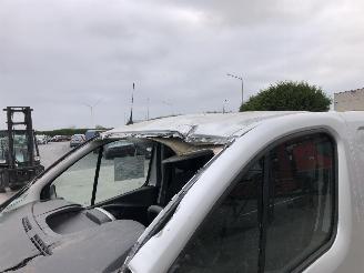 Nissan NV300 2.0 DCI picture 6