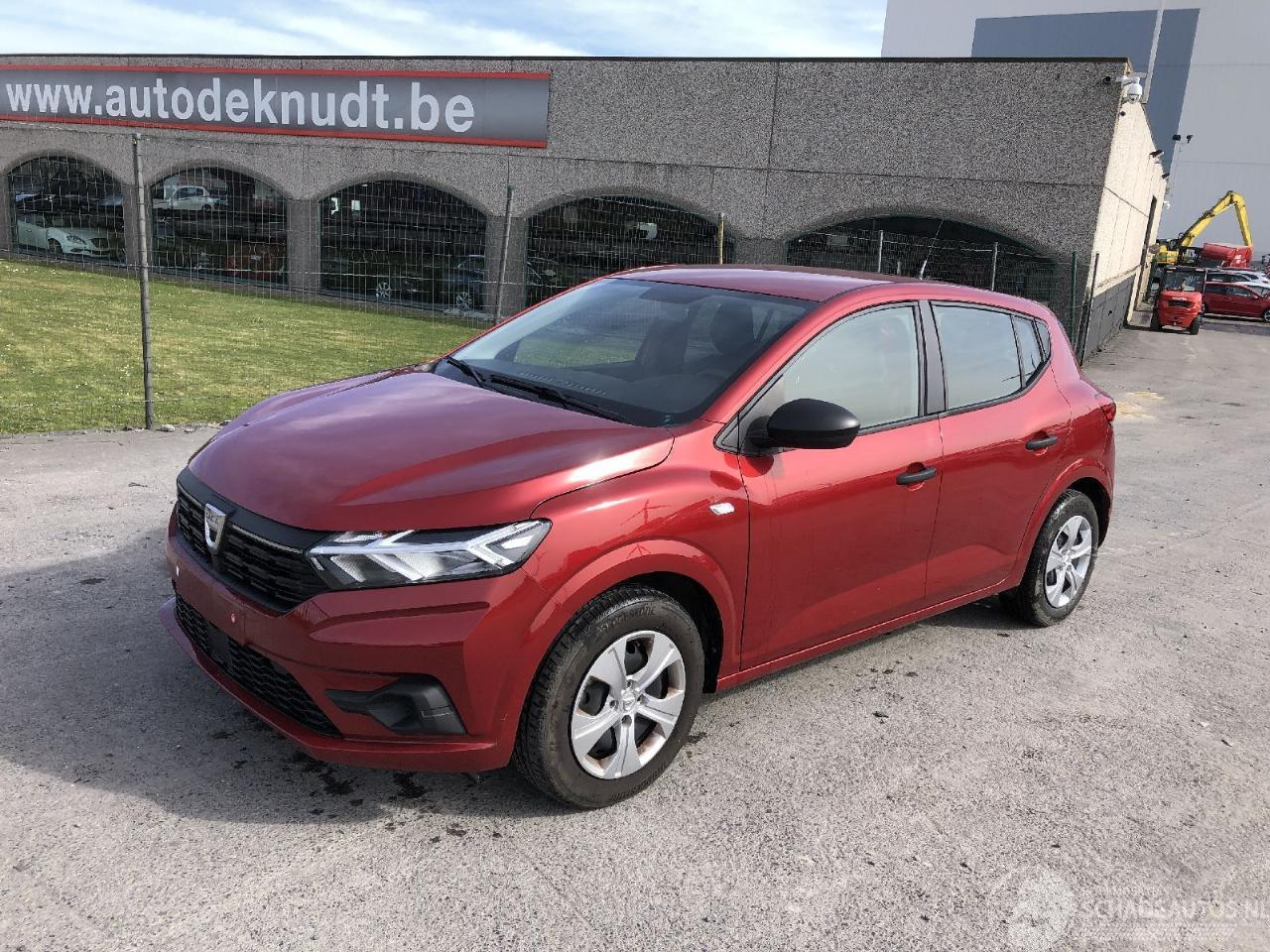 Dacia Sandero 1.0   ESSENTIA
