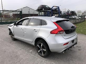 Démontage voiture Volvo V-40 1.5  B4154T3 AUTOMAT 2019/7