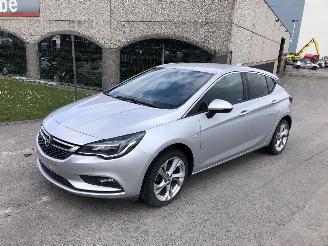 Schadeauto Opel Astra 1.0   INNOVATION 2018/12