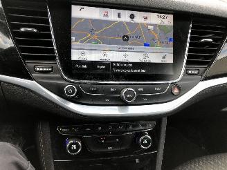 Opel Astra 1.0   INNOVATION picture 11