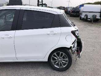 Toyota Yaris 1.0 picture 10