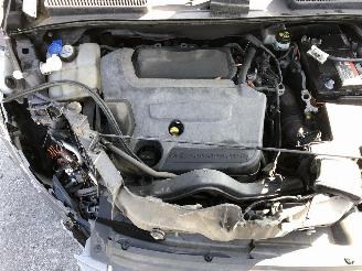 Ford Kuga 2.0 TDCI HANDI UFDA picture 24