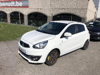 damaged passenger cars Mitsubishi Space-star 1.2 2019/8