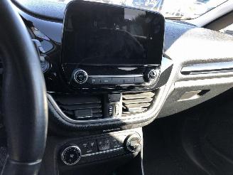 Ford Fiesta 1.0 picture 15