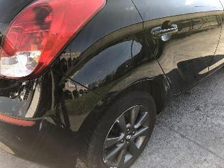 Hyundai I-20 1.2 picture 15