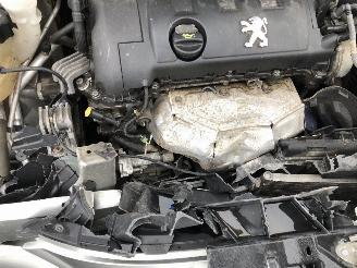 Peugeot 207 1.6 I  5FW picture 14
