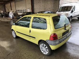 krockskadad bil auto Renault Twingo 1.1 2001/10