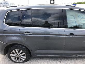 Volkswagen Touran 1.6 TDI picture 8