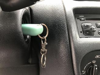 Peugeot 206+ 1.6 picture 16