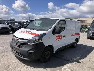 krockskadad bil bedrijf Opel Vivaro 1.6 CDTI 2017/10