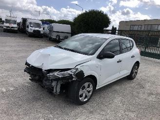 Dacia Sandero ESSENTIA  1.0 picture 3