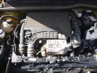 Peugeot 208 1.2 picture 19