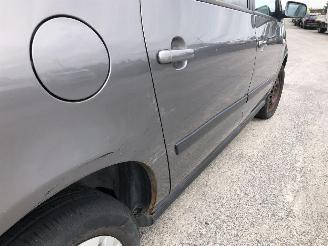 Seat Alhambra 1.9 TDI picture 13