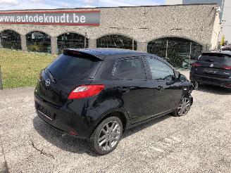 Schadeauto Mazda 2 1.3 2013/2