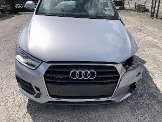 Audi Q3 2.0 TDI  S-TRONIC picture 12
