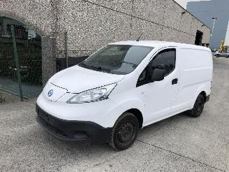 krockskadad bil bedrijf Nissan E-NV200 100% ELECTRIC 2014/12