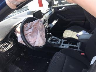 Ford Focus 1.0  ST LINE picture 18