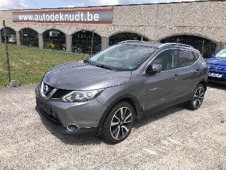 Auto incidentate Nissan Qashqai ACENTA 1.2 TURBO 2014/11