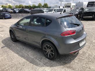 skadebil auto Seat Leon 1.6 TDI 2012/10
