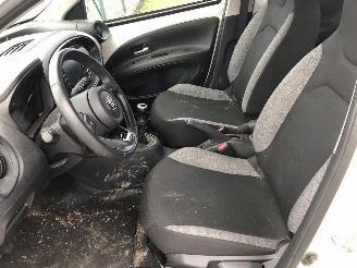 Toyota Aygo 1.0 picture 6