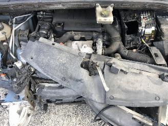 Citroën C4-picasso 1.6 HDI picture 17