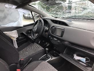 Toyota Yaris DYNAMIC picture 10