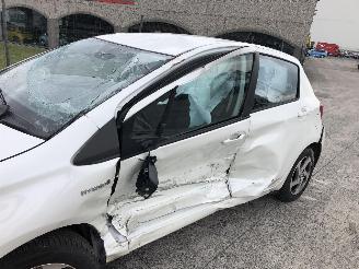 Toyota Yaris DYNAMIC picture 11